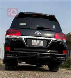 تويوتا لاندكروزر